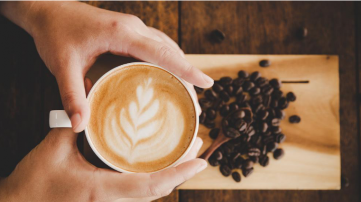 Secretul unui somn odihnitor: Află la ce oră ar trebui să bei ultima cafea a zilei