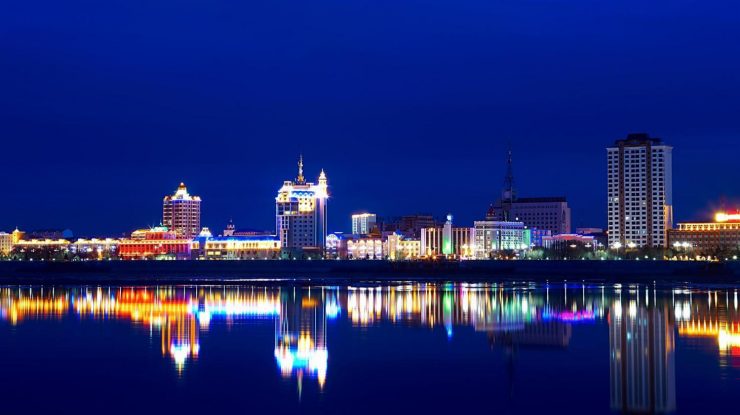 Viața în orașul de la granița dintre China și Rusia: „Nimeni nu vrea să fie prieten cu noi”