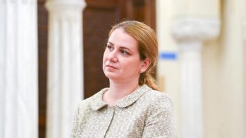 Ligia Deca: Vom reface programele, în primul rând pentru liceu, imediat după adoptarea legilor educaţiei
