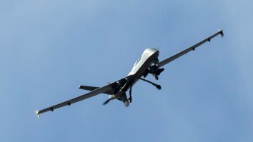 Armata americană publică imagini cu ciocnirea avionului de vânătoare rusesc cu drona MQ-9 Reaper deasupra Mării Negre