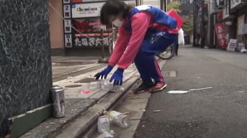 Japonia creează un nou „sport curat” și organizează primul campionat mondial din lume de colectare a deșeurilor