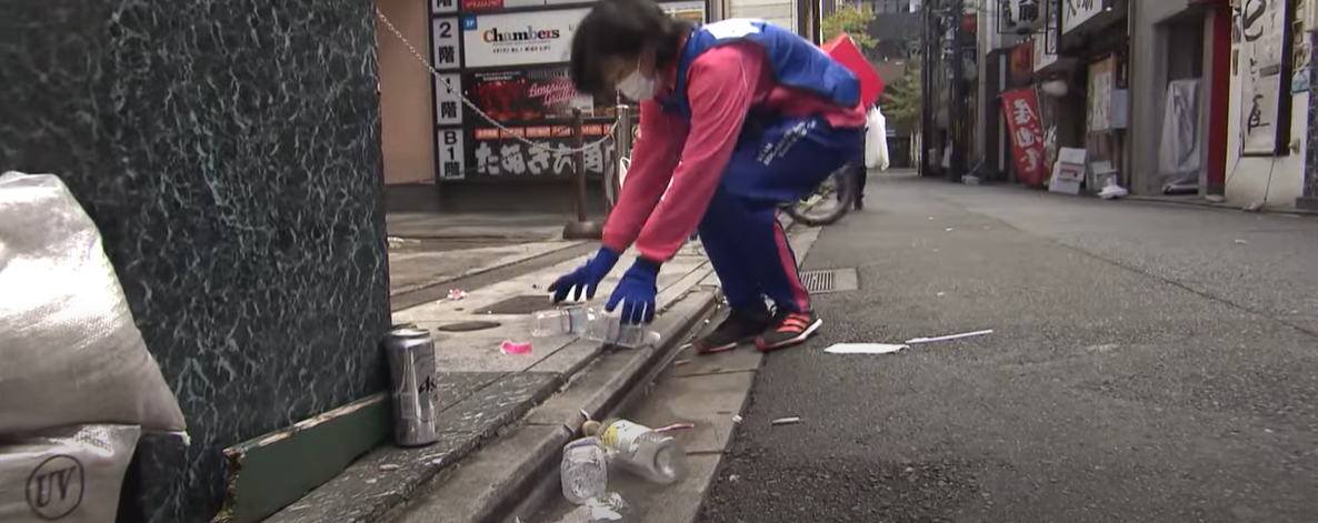 Japonia creează un nou „sport curat” și organizează primul campionat mondial din lume de colectare a deșeurilor