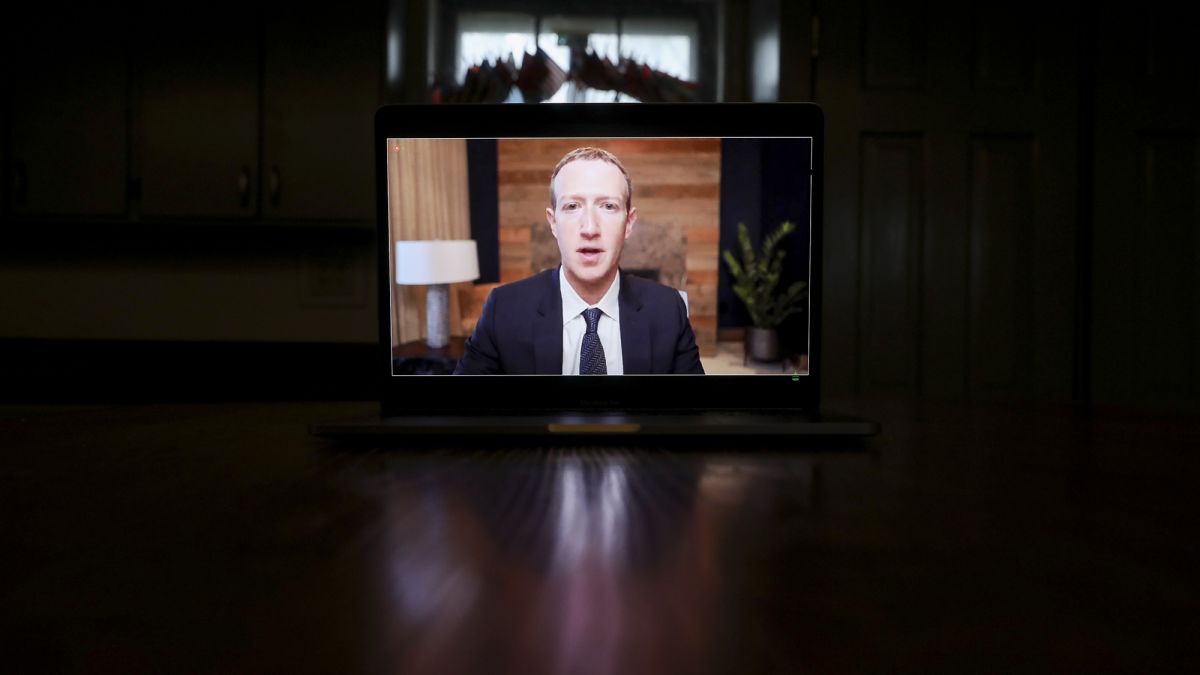 Zuckerberg renunță la Metaverse și spune că cea mai mare investiție a sa este acum în <strong>„</strong>avansarea AI”