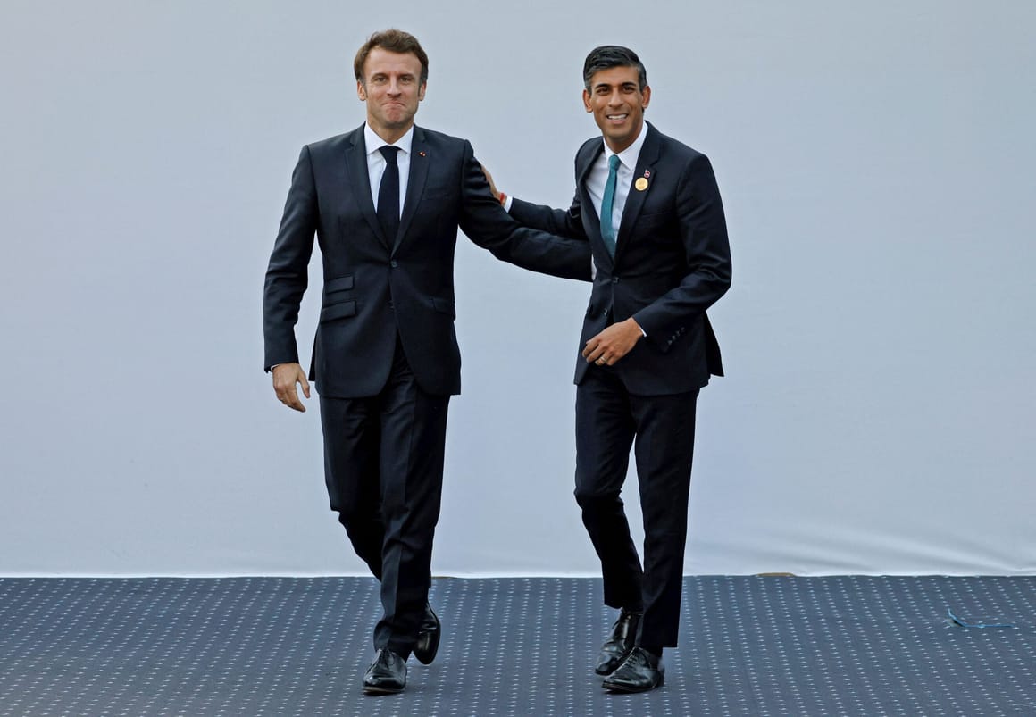 Emmanuel Macron ar putea respinge planul lui Sunak pentru a rezolva criza ambarcațiunilor mici