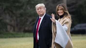 „Aceasta este problema lui”: Un fost șef de cabinet susține că Melania rămâne „departe” de Donald Trump