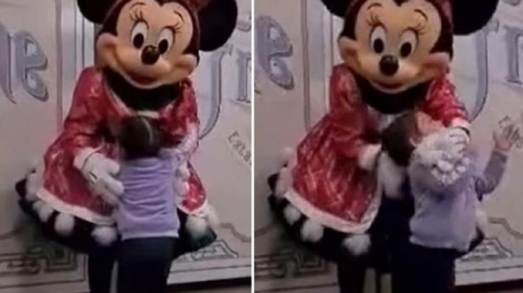 Minnie Mouse acuzată că a tratat nepoliticos o fată care voia să o îmbrățișeze la Disneyland