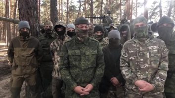 Soțiile și mamele din Rusia îi cer lui Putin să nu mai trimită bărbații mobilizați <em>„</em>la măcel<em>”</em>