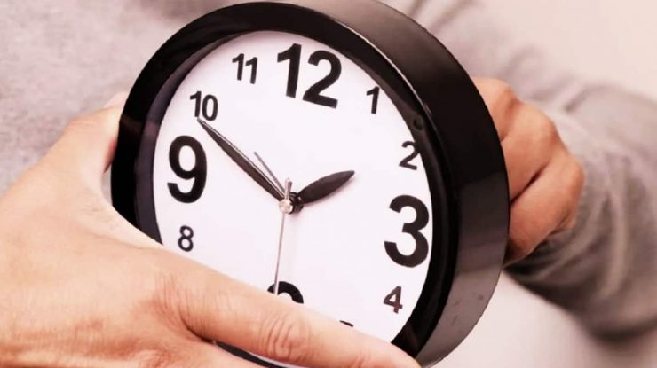 Când se face trecerea la ora de vară și cum ne poate afecta sănătatea