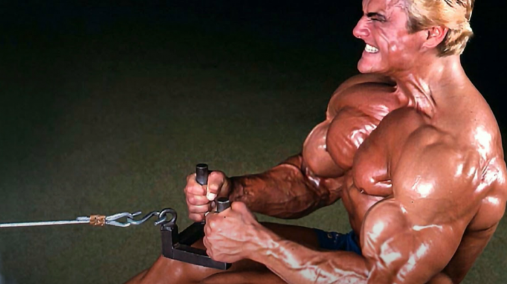 Culturistul supranumit „The Quadfather”, cu coapse de 30 de centimetri, acum de nerecunoscut la peste trei decenii de la retragerea sa