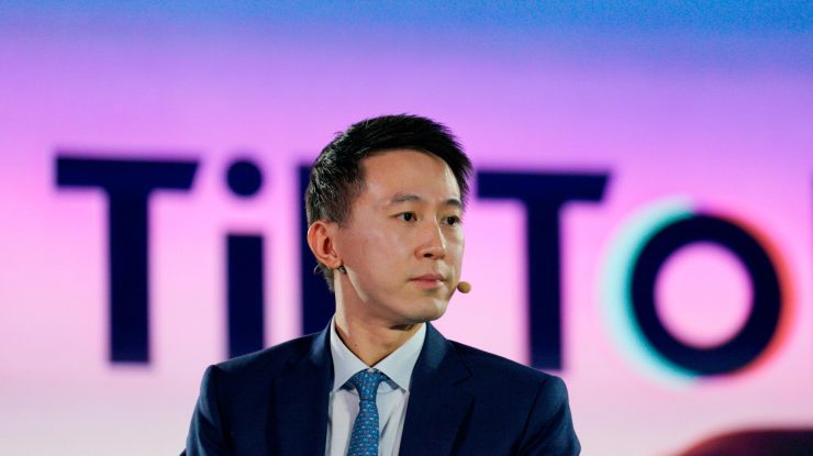 Interogatoriu dur pentru directorul TikTok: „Aplicația video nu este un agent al Chinei”