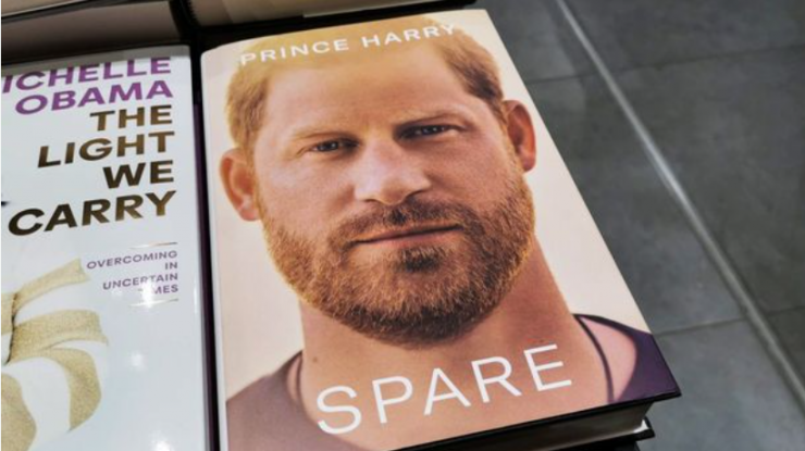 „Spare” este ținta ironiilor într-o nouă carte de parodii. Cum este descrisă Meghan Markle