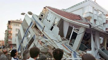 Cutremurul din Turcia i-a făcut pe locuitorii din Istanbul să se teamă că locuințele se vor prăbuși: „Totul a devenit un dezastru”