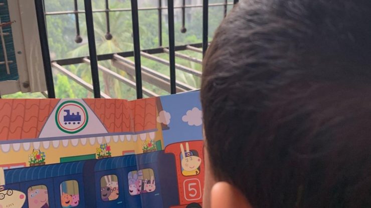 O mamă folosește ChatGPT pentru a scrie povești pentru copilul său de 5 ani. Cum arată acestea