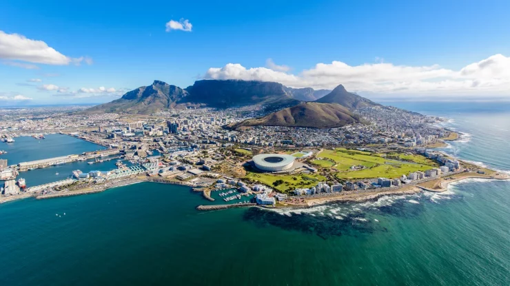 Povestea Cape Town, unul dintre cele mai frumoase orașe din lume. Ce poți vizita