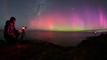 FOTO-VIDEO. Un „tsunami solar” a colorat cerul Noii Zeelande. Cum se produc aurorele australe