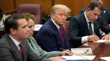 Avocatul lui Trump urmărește să obțină respingerea cazului Stormy Daniels înainte ca procesul să aibă loc