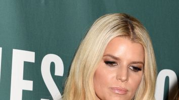 FOTO. Jessica Simpson, mai slabă ca niciodată în urma unei diete. Apropiații, „îngrijorați” de pierderea drastică în greutate