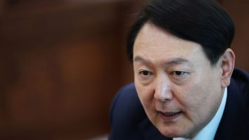 Coreea de Sud ia în considerare un posibil ajutor militar pentru Ucraina