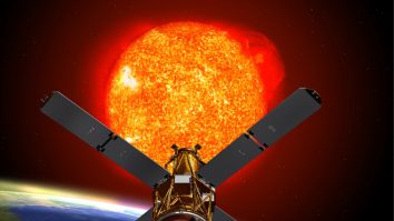 Un satelit NASA va cădea astăzi pe Pământ. Care sunt șansele să provoace pagube?