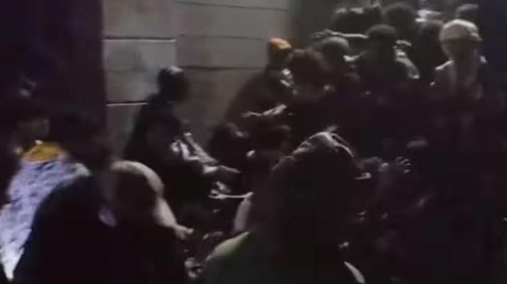 VIDEO. Yemen: Cel puţin 85 de morți și sute de răniți în urma unei busculade la Sanaa