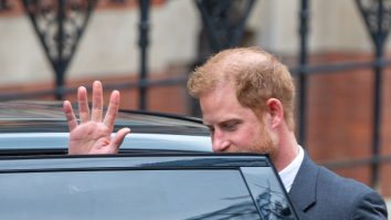 Prințul Harry va merge singur la încoronarea Regelui Charles al III-lea. Ce se întâmplă cu Meghan Markle