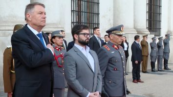 FOTO. Klaus Iohannis a fost primit la Palatul La Moneda, Santiago de Chile, de preşedintele Republicii Chile, Gabriel Boric