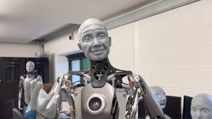 VIDEO. Ameca, cel mai avansat robot umanoid din lume, își arată abilitățile lingvistice într-un nou videoclip