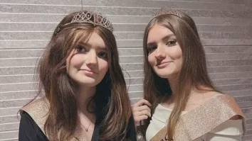 Gemenele identice care suferă aceleași simptome de cancer, dar numai una dintre ele are boala. Ce spun medicii