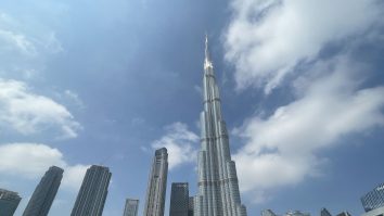 Dubai: Cea mai scumpă plăcuță de înmatriculare auto din lume se vinde cu 15 milioane de dolari