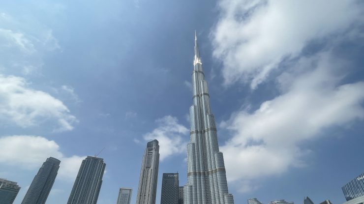 Dubai: Cea mai scumpă plăcuță de înmatriculare auto din lume se vinde cu 15 milioane de dolari
