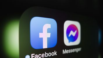 Facebook se confruntă cu noi acuzații de discriminare de gen