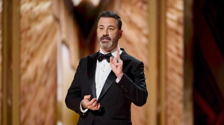 Jimmy Kimmel îl ia la roast pe Biden după ce și-a anunțat candidatura la alegerile din 2024: „Bătălia împotriva constipației”