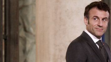 Moartea asistată ar putea deveni realitate în Franța. Legea pregătită de Emmanuel Macron