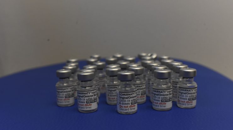 Vaccinurile împotriva cancerului și bolilor de inimă ar urma să fie gata până în 2030. Promisiunea unei companii farmaceutice