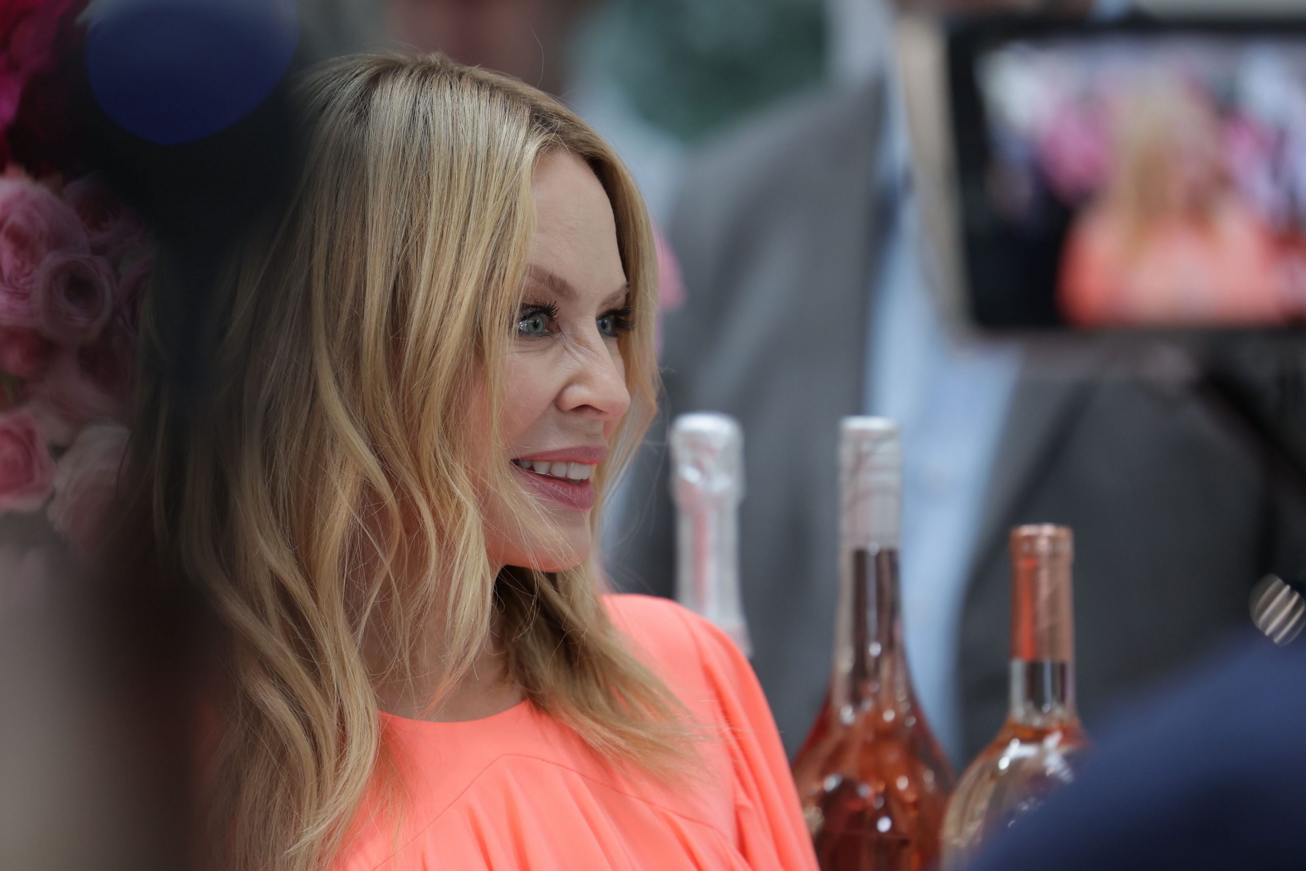 Kylie Minogue, unul dintre invitații VIP la Marele Premiu al Australiei. De cine a fost însoțită
