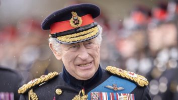 Regele Charles al III-lea este mai bogat decât a fost Regina Elisabeta a II-a. Averea lui o depășește pe cea a soților Beckham