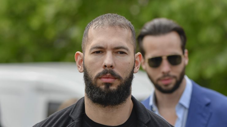 Andrew Tate susține că a fost „otrăvit” după ce a băut cafea și apă