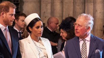 Meghan Markle i-a scris regelui Charles al III-lea o scrisoare. Ce îngrijorări are Ducesa de Sussex cu privire la familia regală
