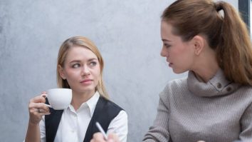 STUDIU. Cum îți dai seama că cineva te minte? Strategia are o precizie de 80%