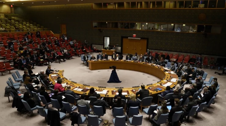 Rusia preia președinția Consiliului de Securitate al ONU. Kievul o consideră o mișcare „absurdă”