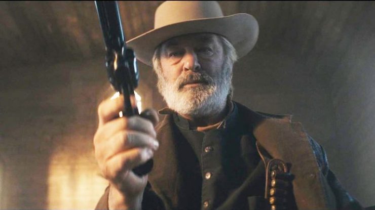 Alec Baldwin începe să filmeze pentru Rust la 18 luni după împușcăturile mortale de pe platoul de filmare