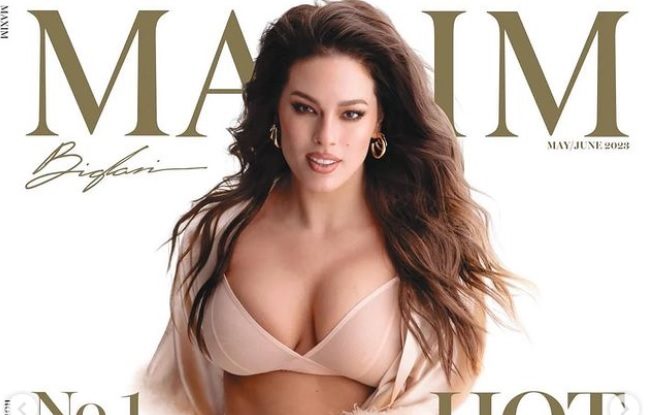 FOTO. Cine este Ashley Graham, modelul plus-size care a fost desemnată „cea mai sexy femeie” din 2023