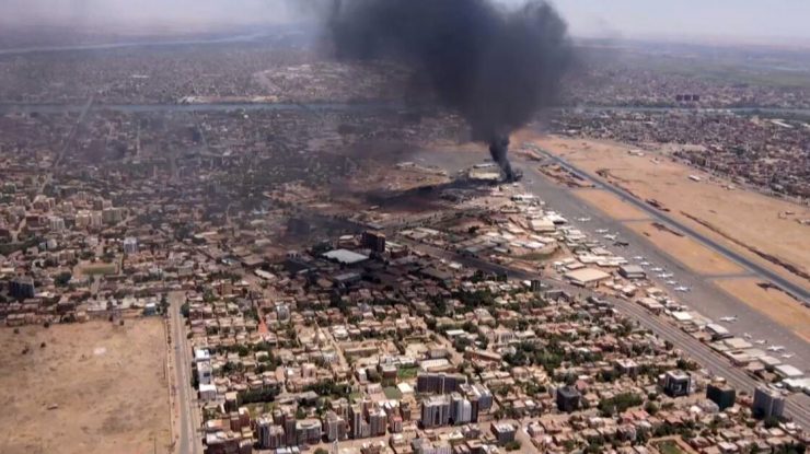 Egiptul confirmă uciderea personalului ambasadei din Sudan. Țara este cuprinsă de violențe
