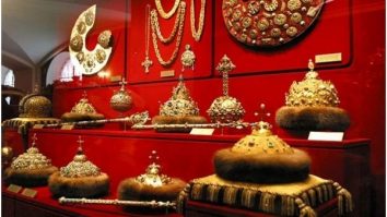 Tezaurul României aflat la Moscova, subiect în Parlamentul European: „Cel mai mare jaf de bunuri de patrimoniu din istoria ultimului secol al Europei priveşte România”