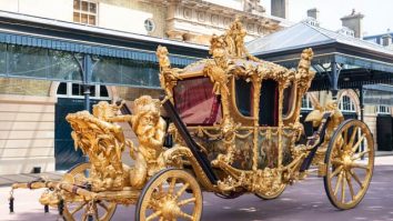 Trăsura de încoronare a regelui Charles și a reginei Camilla are aer condiționat și geamuri electrice. Noi detalii de la ceremonie