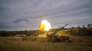 LIVE UPDATE. 421 zile de invazie rusă. Un flash observat pe cerul Kievului are legătură cu un satelit al NASA