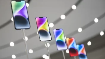 Funcții noi pentru iPhone: Vei putea să creezi o voce digitală care sună ca tine