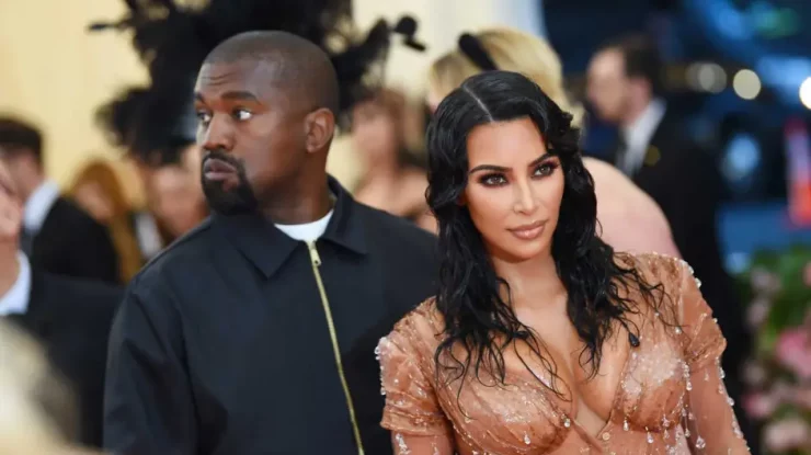 VIDEO. Kim Kardashian face noi dezvăluiri despre căsnicia cu Kanye West: „Obișnuiam să alerg și să rezolv totul în urma lui”