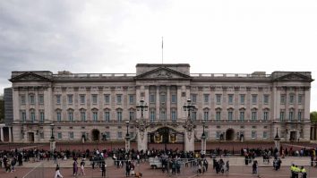 Explozie la Palatul Buckingham. Un bărbat a fost arestat