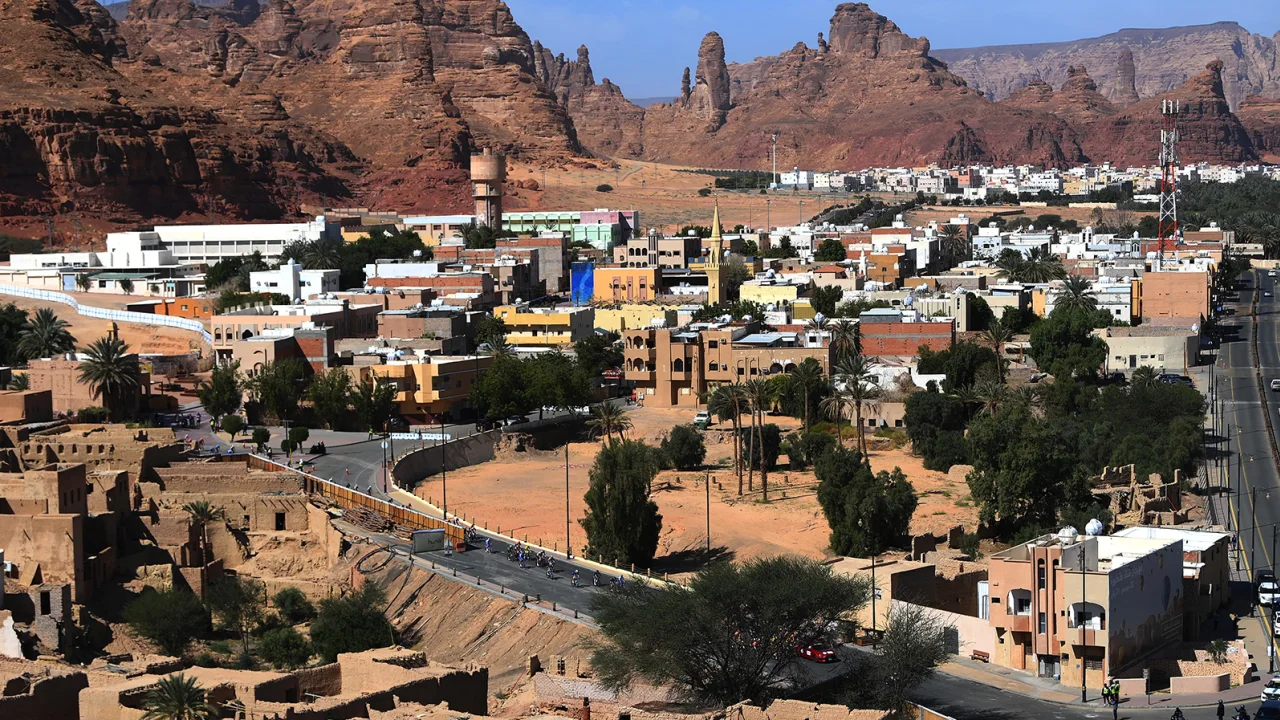 Arabia Saudită anunță că turiștii comunității LGBTQ sunt bineveniți. Activiștii sunt sceptici